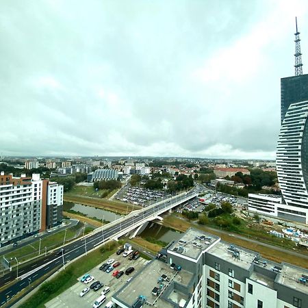 Panorama Capital Luna Rzeszów Exteriör bild